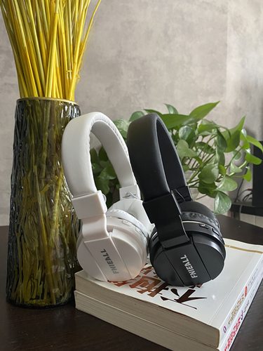 美式复古小头戴式耳机穿搭装饰