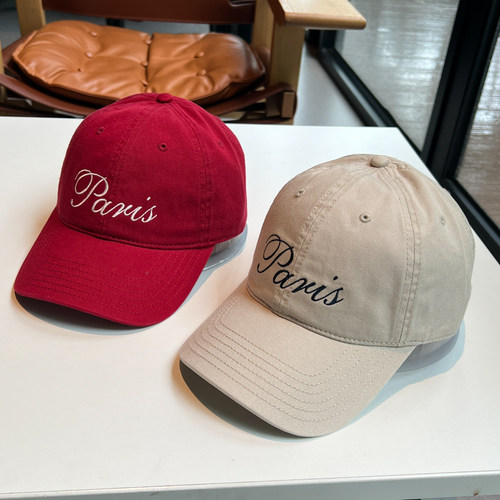 手写体英文刺绣棒球帽