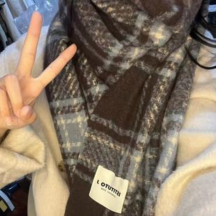 冬季 流苏仿羊绒毛绒围脖学生骑行防风披肩 复古温柔格子围巾女长款