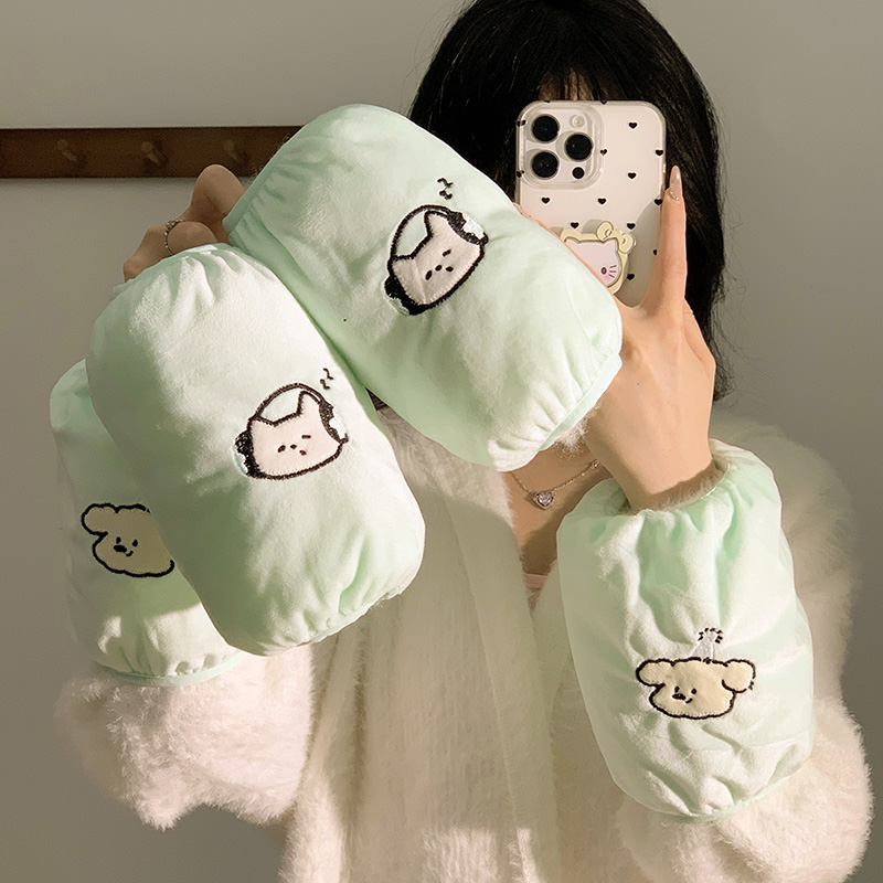 秋冬季可爱动物袖套成人学生上学羽绒服护袖上班家务耐脏防污套袖