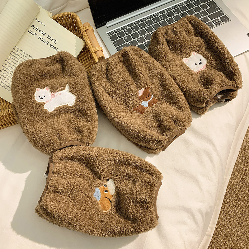 秋冬季可爱小狗毛绒袖套女学生套袖成人上班防脏办公室羽绒服护袖