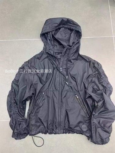 欧货bobo1972夏季新品显瘦韩版防晒冲锋衣长袖连帽薄外套女上衣