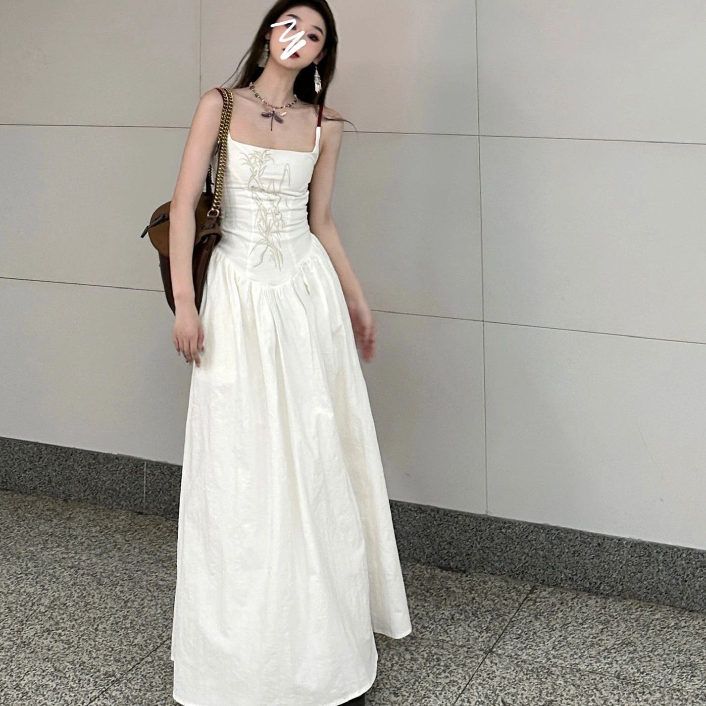 法式吊带连衣裙女夏季收腰显瘦过膝长裙小众设计感碎花A字裙子潮,女装/女士精品,连衣裙,淘宝优惠券,粉丝福利购,淘宝优惠卷