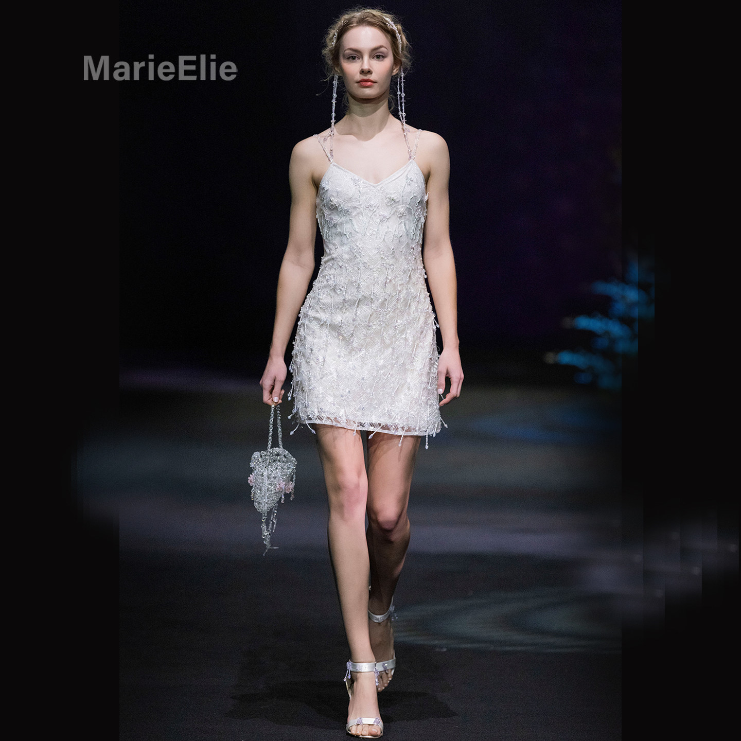 Marie Elie蕾丝挂脖连衣裙女性感收腰显瘦短裙高级感礼服裙