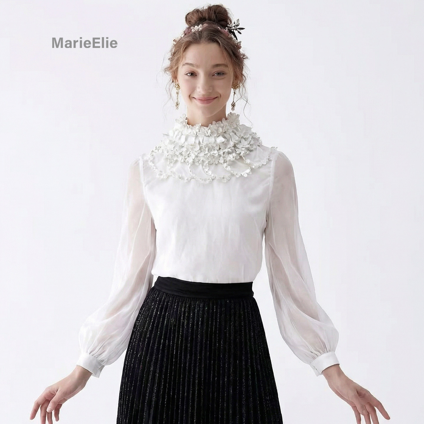 Marie Elie法式优雅风真丝刺绣云肩袖衬衫女立体花朵娃娃领上衣