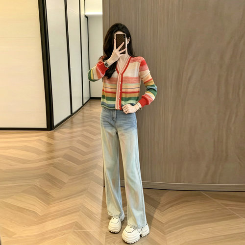 撞色彩虹条纹针织衫女春秋季新款小众腮红渐变色牛仔裤时尚两件套