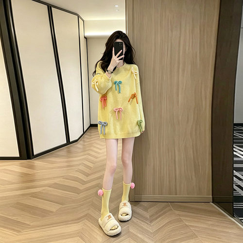 洋气女装新款韩系甜美糖果色立体蝴蝶结宽松慵懒圆领针织毛衣