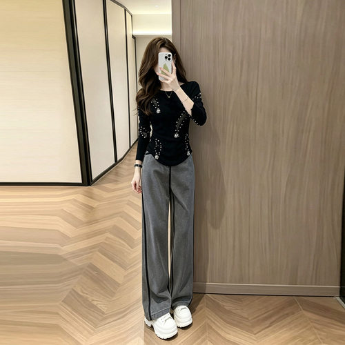 美式复古减龄毛衣女秋冬季2026新款休闲时尚洋气百搭牛仔裤两件套