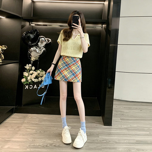 街头时尚活力黄色短袖上衣女夏季百搭港风复古格子牛仔短裙两件套