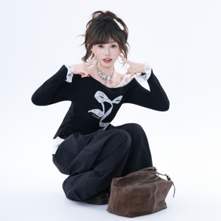 soul韩系甜美蕾丝花边蝴蝶结长袖 T恤秋冬设计感收腰纯欲上衣潮
