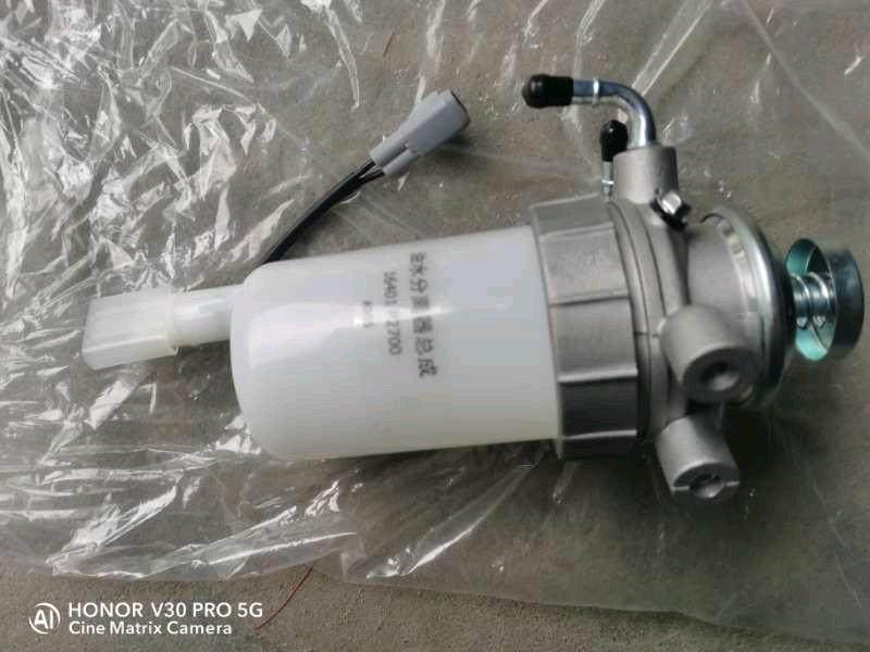 适用郑州日产柴油锐骐皮卡发动机QD80/QD32油水分离器柴油滤清器