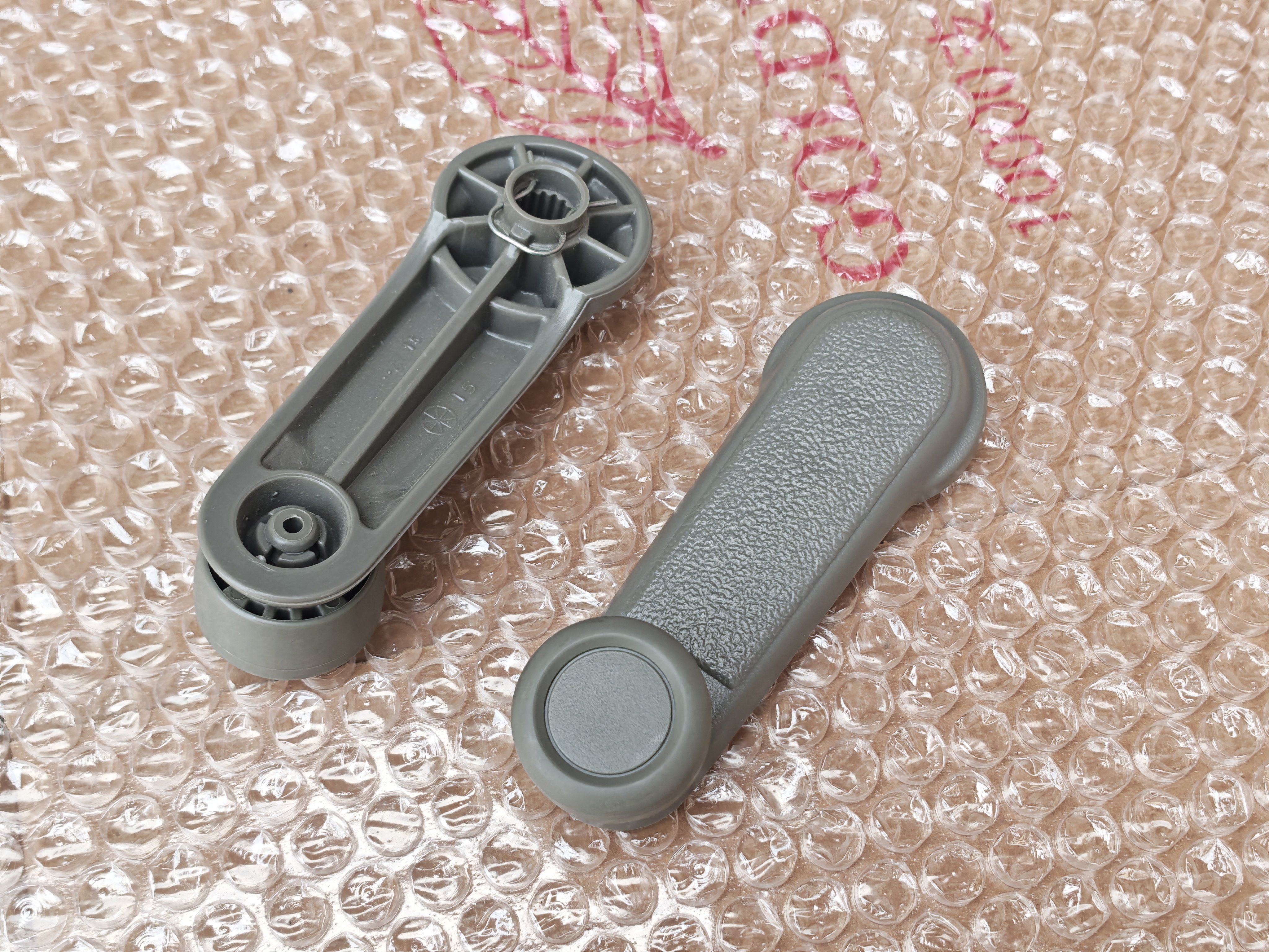 适用日产货车NT400凯普斯达玻璃升降器摇把车门玻璃摇把车窗摇把