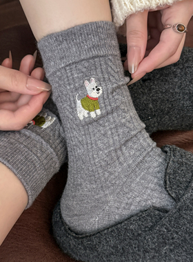 灰色卡通小狗袜子女兔绒中筒袜秋冬加厚25年新款可爱ins潮长袜