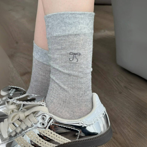 miu刺绣蝴蝶结灰色袜子女中筒袜