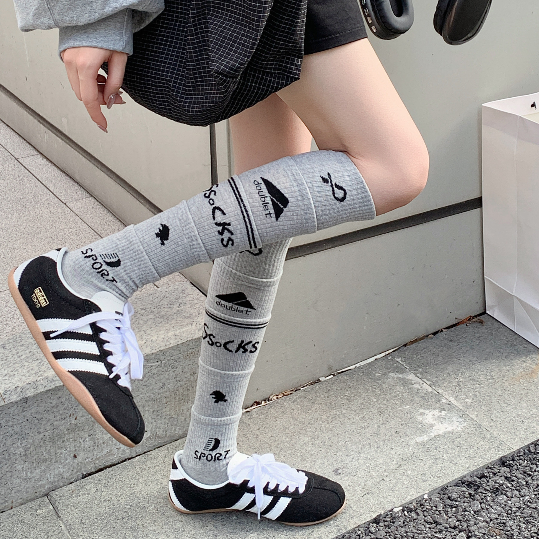 灰色多层拼接字母小腿袜运动风甜酷辣妹足球袜长筒堆堆袜爆款潮袜,女士内衣/男士内衣/家居服,中筒袜,淘宝优惠券,粉丝福利购,淘宝优惠卷