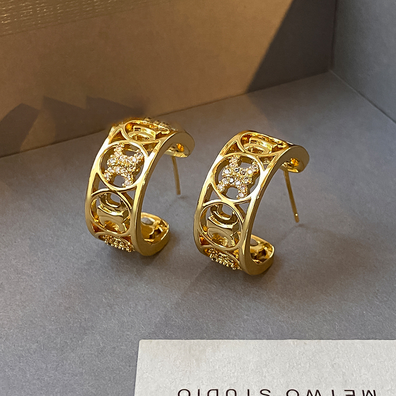 轻奢气质耳圈凯旋门耳饰