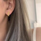 巴黎 字母耳钉高级感气质名媛耳环小众简约百搭耳饰轻奢 设计师