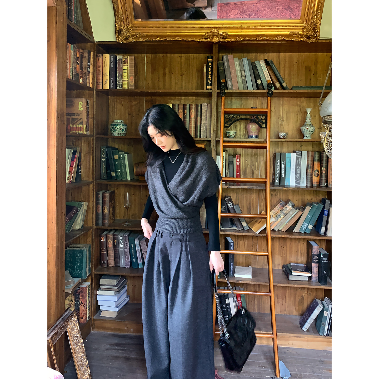 Norain不下雨 10/20 新品85折 交叉无袖外搭毛衣女秋收腰针织上衣