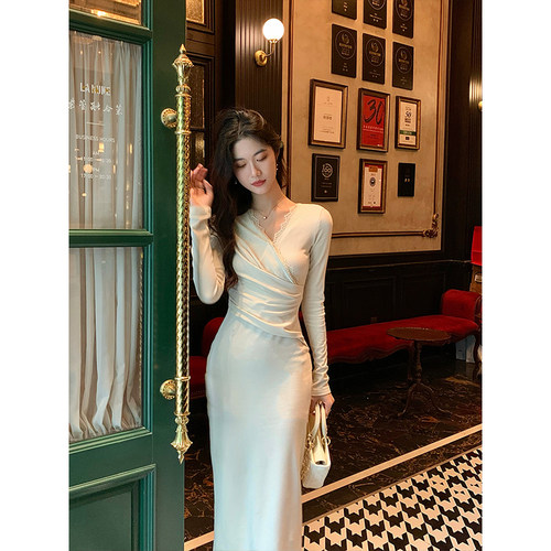 【现货7折清仓】Norain不下雨 法式气质蕾丝褶皱设计连衣裙