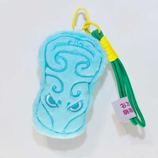 洛阳礼物·最早的守护 镶嵌绿松石兽面纹铜牌饰毛绒挂饰