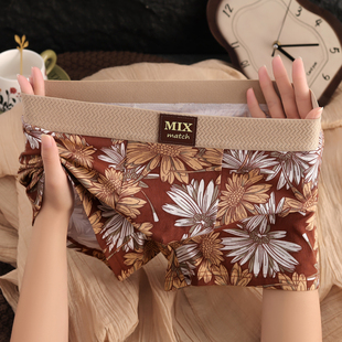 新款纯棉舒适男士内裤男款花卉印花时尚四角裤男生中腰内搭短裤衩