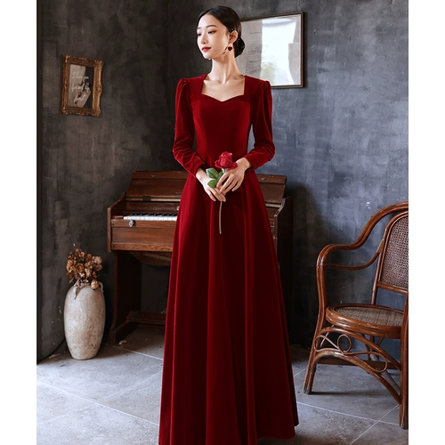 Весеннее вечернее платье, бордовый лонгслив, коллекция 2022