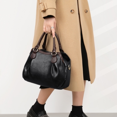 潮牌韩版软皮真皮女士包包女新款斜挎包羊皮多层容量手提包单肩