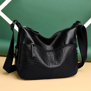 潮牌韩版真皮女包大包包中年妈妈大容量中老年软皮单肩包斜挎包