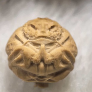 核玺单颗无暇恶僧猴头雕刻单籽金蟾配珠DIY文玩手串配饰貔貅全品