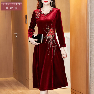 香妮芬高贵优雅喜妈妈婚宴礼服连衣裙女2026新款春季喜婆婆宴会装