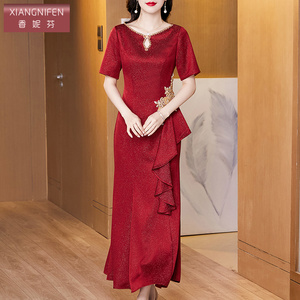 香妮芬高档轻奢金银丝醋酸材质2026夏季新款连衣裙妈妈婚宴礼服