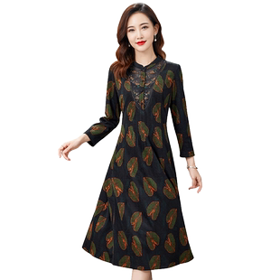 香妮芬优雅精致绣花连衣裙女2026新款秋季阔太太贵夫人羊绒裙
