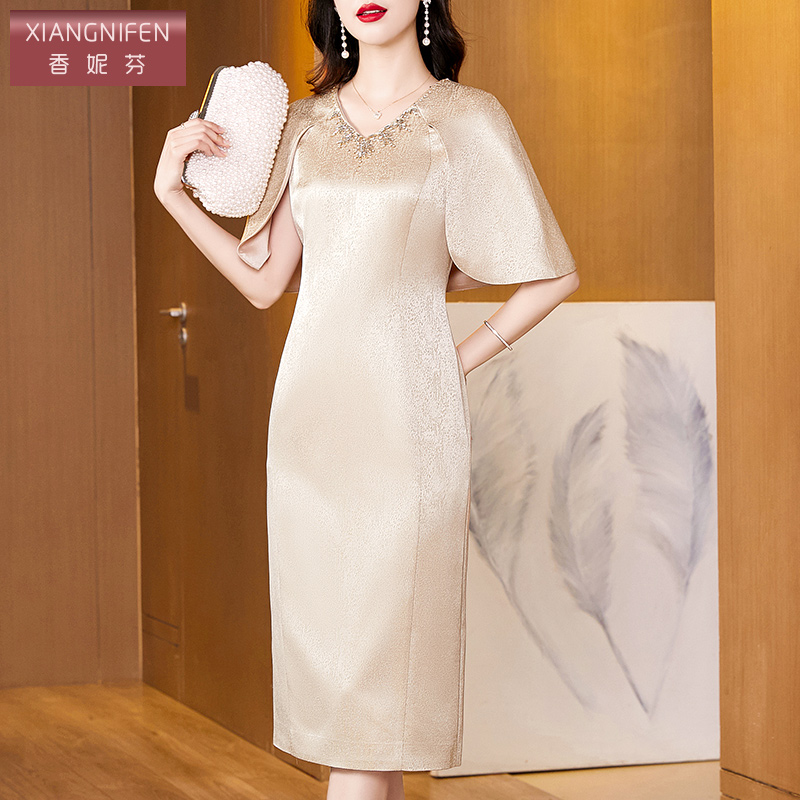 简约通勤优雅端庄时尚