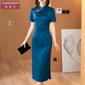 香妮芬高端钉珠妈妈婚宴礼服醋酸2026新款夏婚礼连衣裙高级感年轻