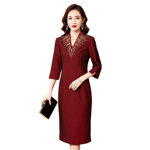 香妮芬绣花钉珠妈妈婚庆礼服连衣裙2026新款喜婆婆婚宴宴会装