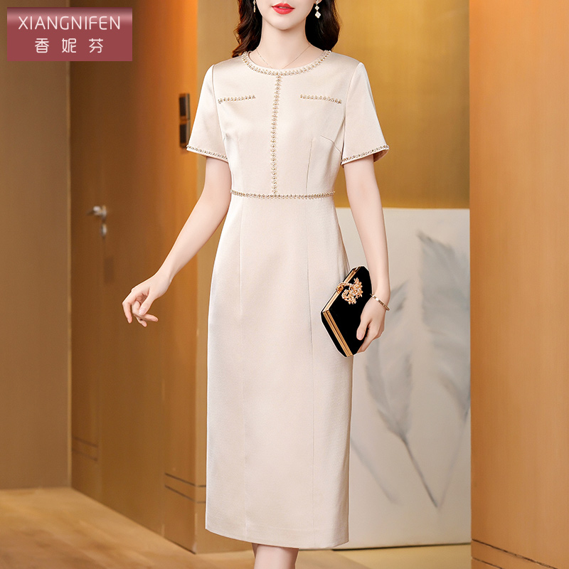 简约通勤优雅端庄时尚