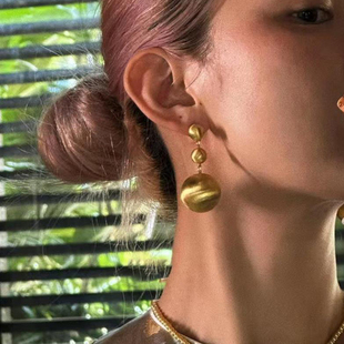 卖耳环的老大爷 欧美夸张吊坠金属拉丝三球球拼接大耳环重工气质