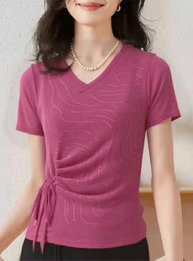 妈妈装女士短袖V领黑色T恤衫夏季妈妈装重工烫钻洋气显瘦减龄小衫