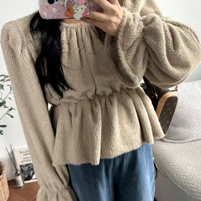 已出货     纯色圆领套头泡泡袖毛毛上衣   有垫肩