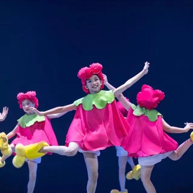 优选小荷a风采脚脚会唱歌儿童演出服新款可爱的舞蹈服装幼儿女童