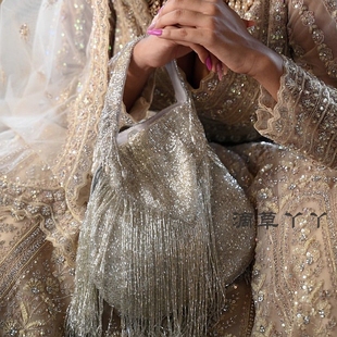 现货印度手工钉珠长流苏手提束口福袋满珠绣串珠手拎包重工手挽包