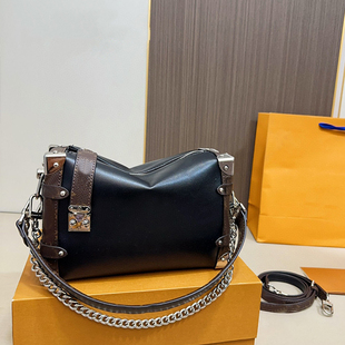 时尚 经典 小箱子 驴家软盒子手提包谷爱凌同款 广州设计师高定版