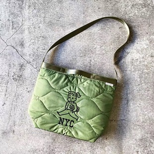 包邮 日本原田治卡通可爱太空棉被子大容量单肩包斜挎包邮差包