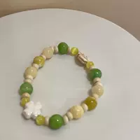 Зеленый браслет