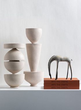 简约现代柱形摆件树脂抽象创意装饰桌面客厅别墅样板间乔迁礼物