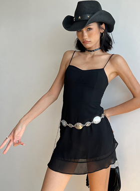 wsstudios 欧美风基础款黑色吊带裙女夏性感修身收腰荷叶边连衣裙