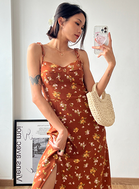 WSSTUDIOS 欧美风碎花雪纺绑带吊带连衣裙下摆开叉中长款A字裙女