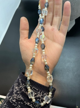 白色琉璃珍珠捷克水晶珠短款项链方糖水晶蓝色长度45厘米左右