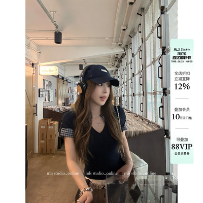 MLS 拼格航线 层次穿搭2026春夏新款上衣女复古polo领格纹拼接T恤