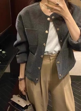 伊莎蓓拉~ 2023新款 韩国东大门高级感短款圆领双面羊绒大衣女冬